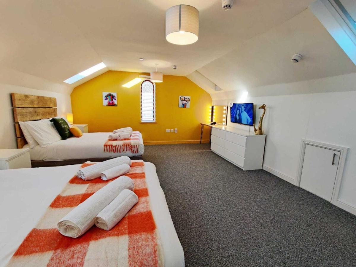 2 Ensuites, Garden, Smart Tv'S In All Rooms! Swansea Dış mekan fotoğraf
