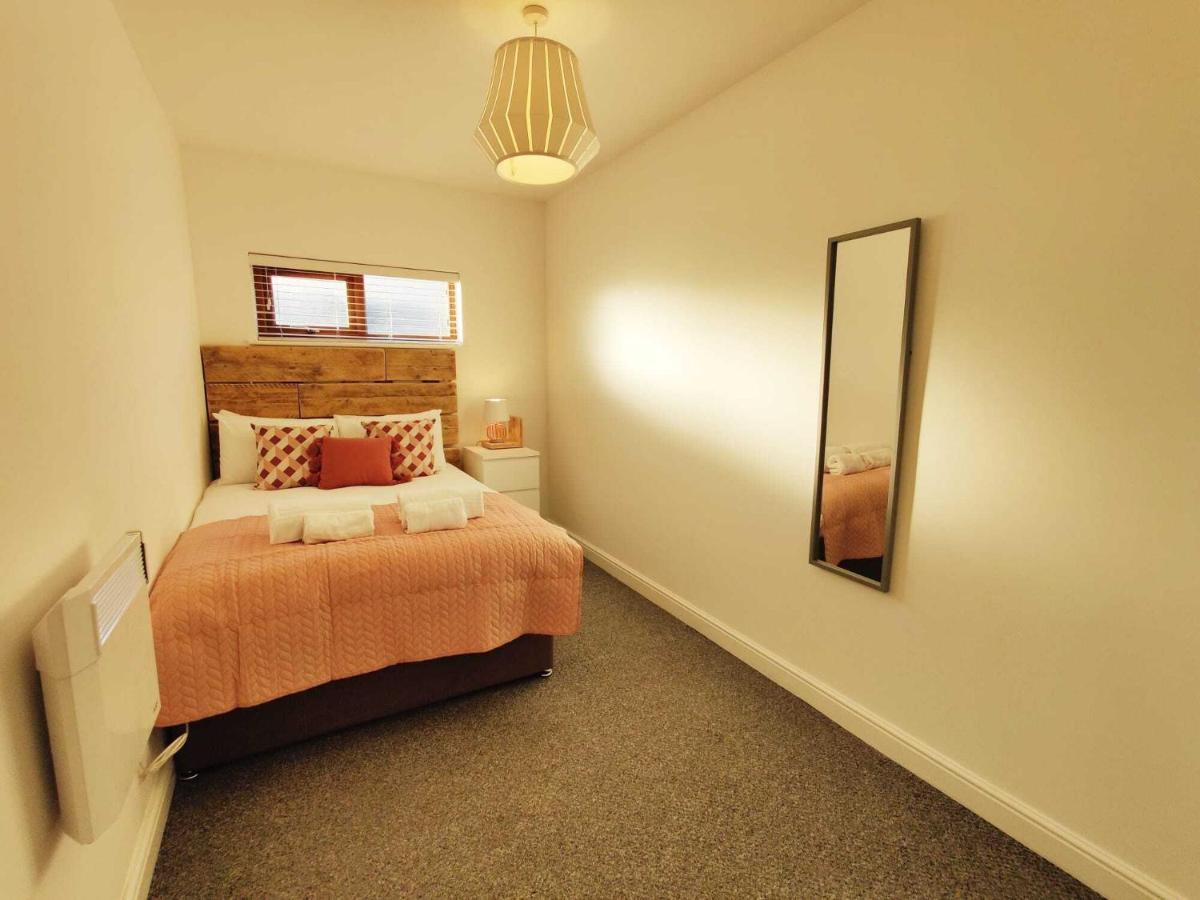 2 Ensuites, Garden, Smart Tv'S In All Rooms! Swansea Dış mekan fotoğraf