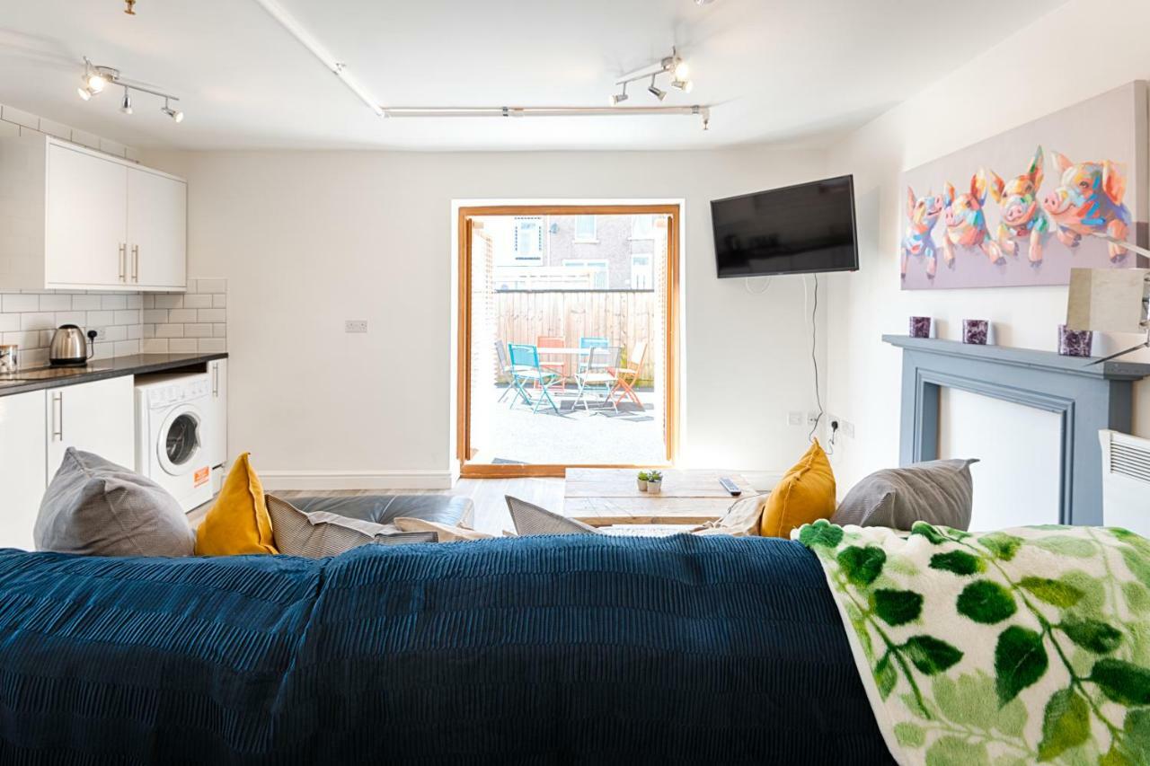 2 Ensuites, Garden, Smart Tv'S In All Rooms! Swansea Dış mekan fotoğraf