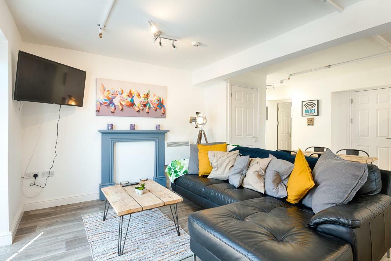 2 Ensuites, Garden, Smart Tv'S In All Rooms! Swansea Dış mekan fotoğraf