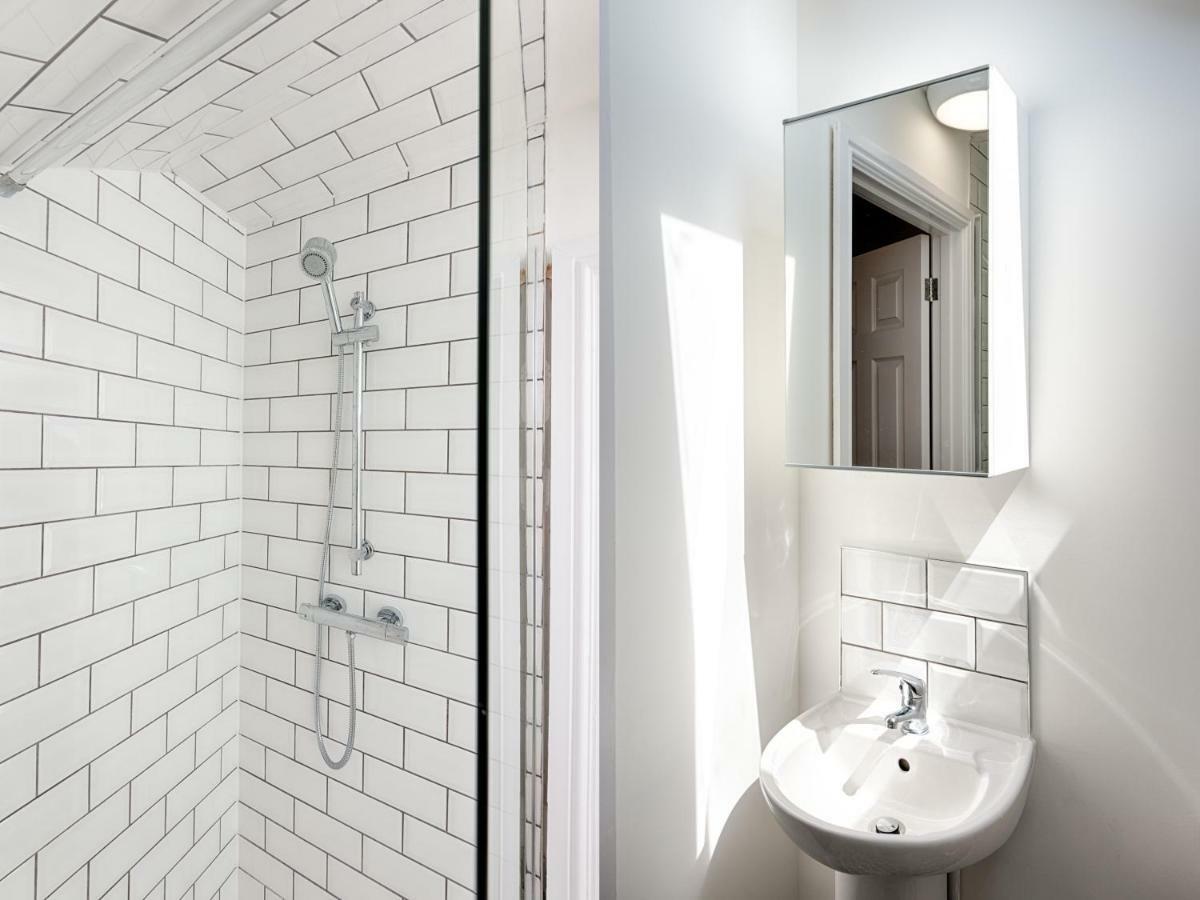 2 Ensuites, Garden, Smart Tv'S In All Rooms! Swansea Dış mekan fotoğraf